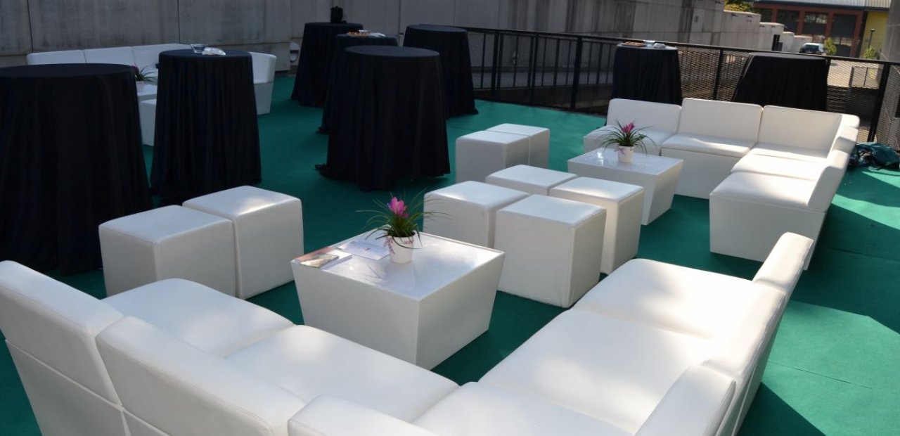 Furniture rental Chill Out for tents and events | Eventop Tents
